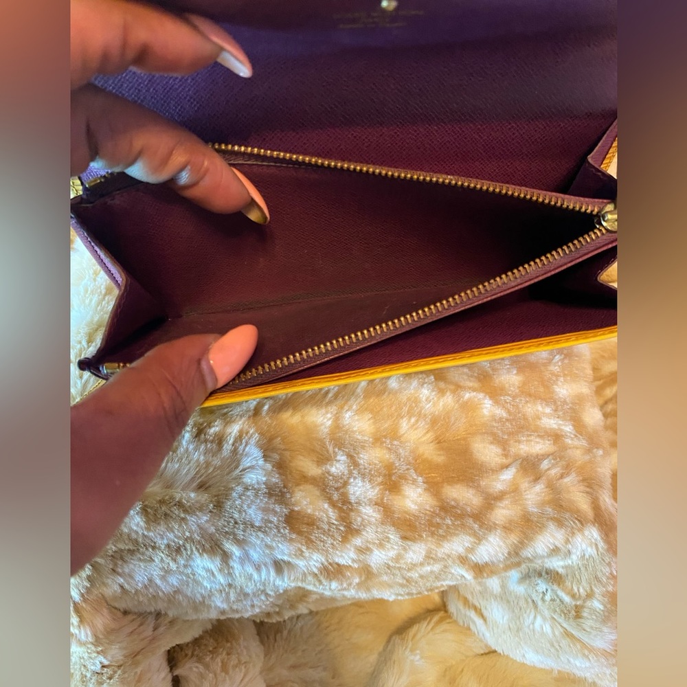 Louis Vuitton Yellow Epi Long Wallet - Picture 7 of 11